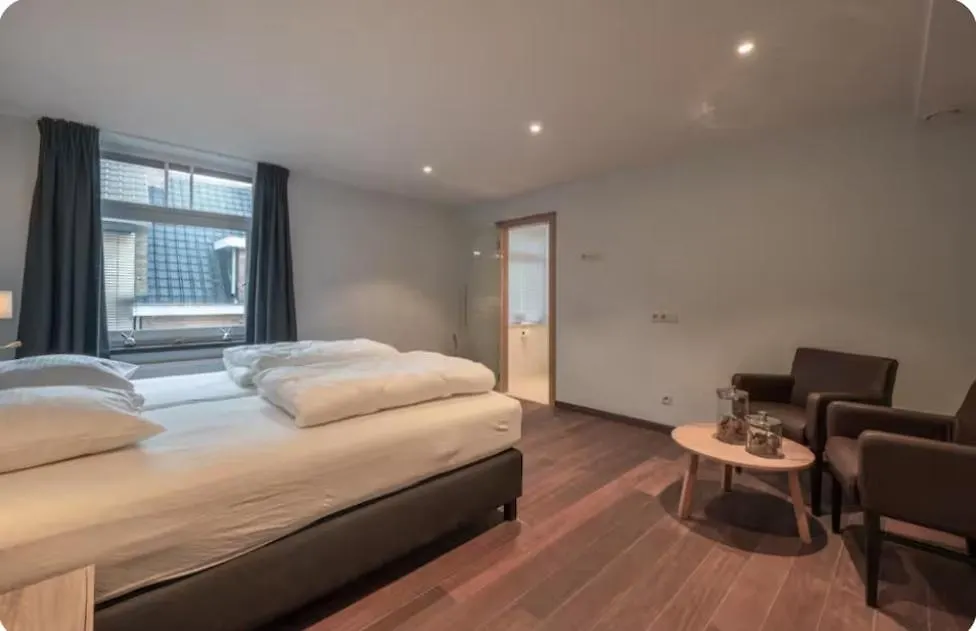 Hostel De Drie Zwanen Bruggy